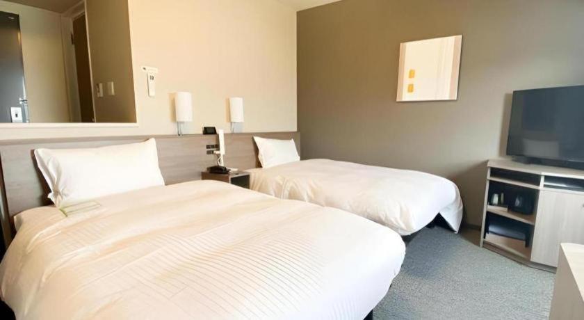 Hotel Route Inn Miyakonojo Exterior photo